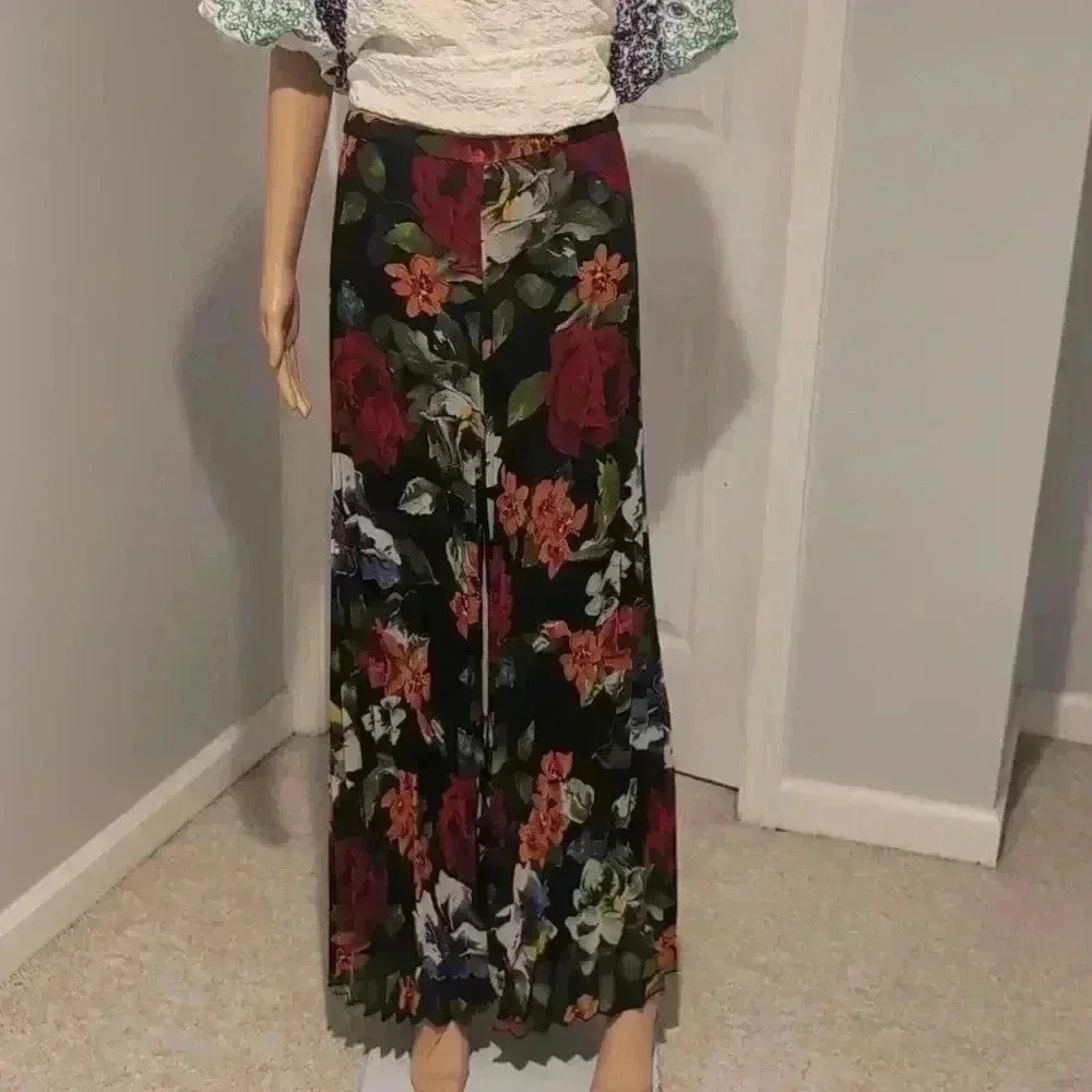 Groovy pants - Picture 2 of 9